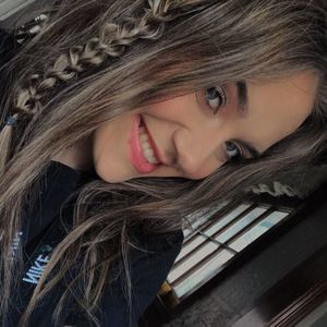 Meet your Posher, Marissa